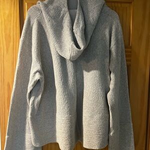 Lululemon hooded pullover
